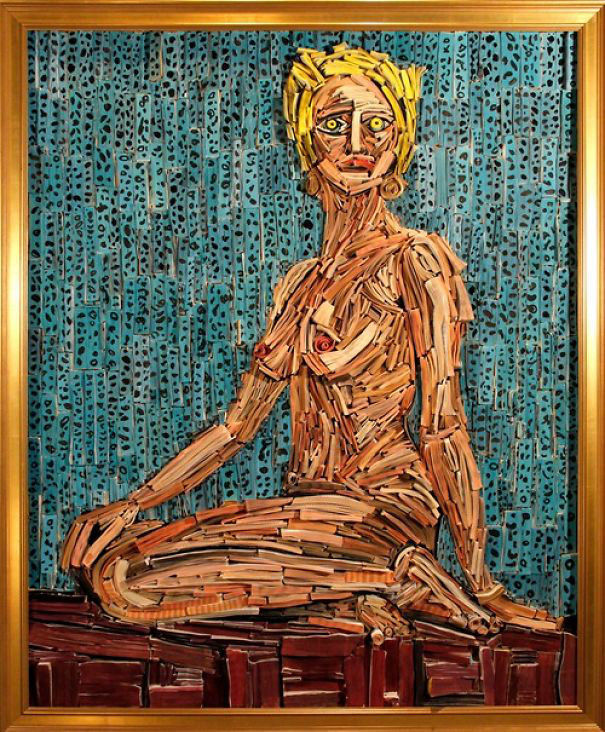 变废为宝:旧书报变成艺术雕塑(图2) 变废为宝:旧书报变成艺术雕塑(图2)