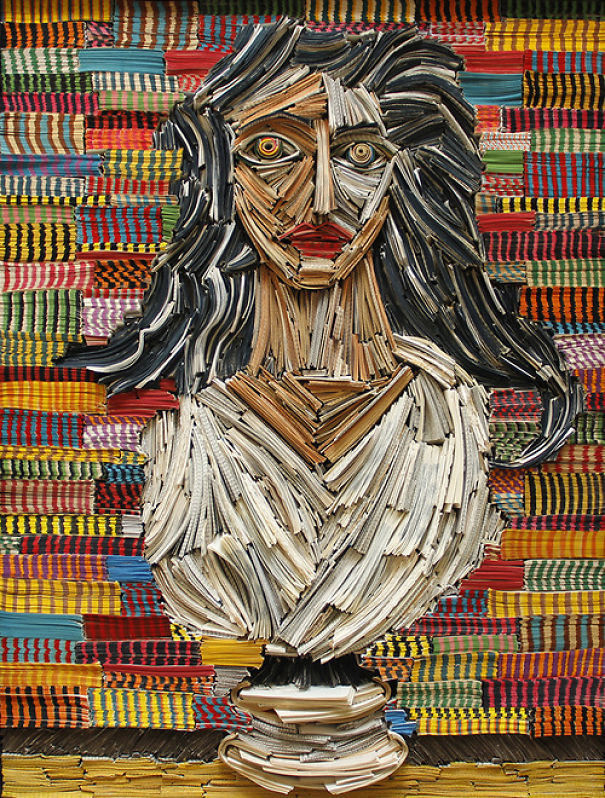 变废为宝:旧书报变成艺术雕塑(图3) 变废为宝:旧书报变成艺术雕塑(图3)