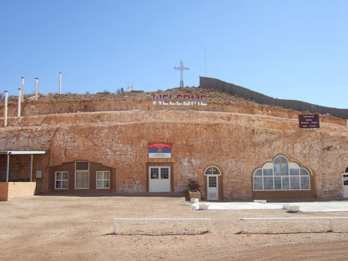 世界上唯一真实存在的地下城,澳大利亚居住在地下的小镇(图13) 世界上唯一真实存在的地下城,澳大利亚居住在地下的小镇--置顶表情